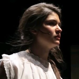 Meet your Posher, Ana